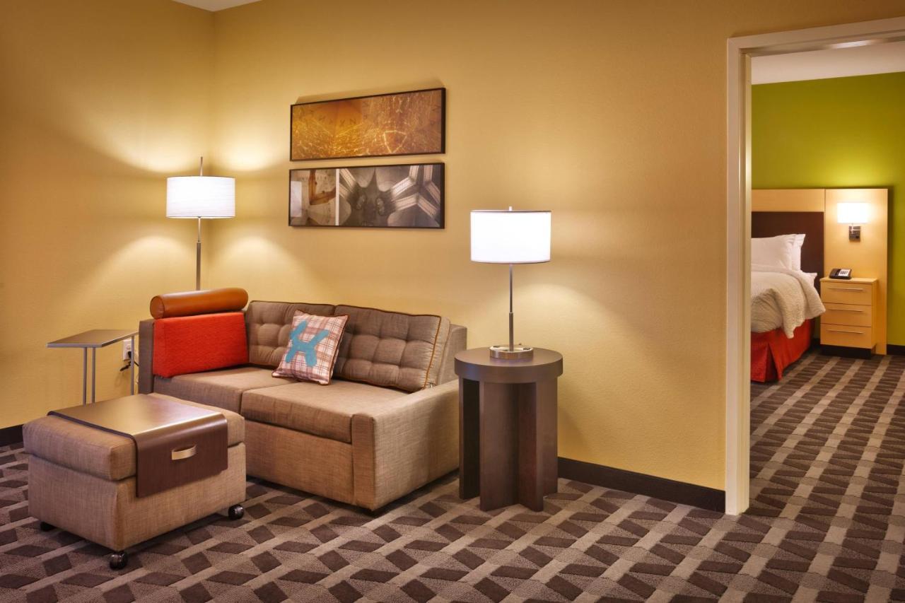 Towneplace Suites By Marriott Dickinson Εξωτερικό φωτογραφία