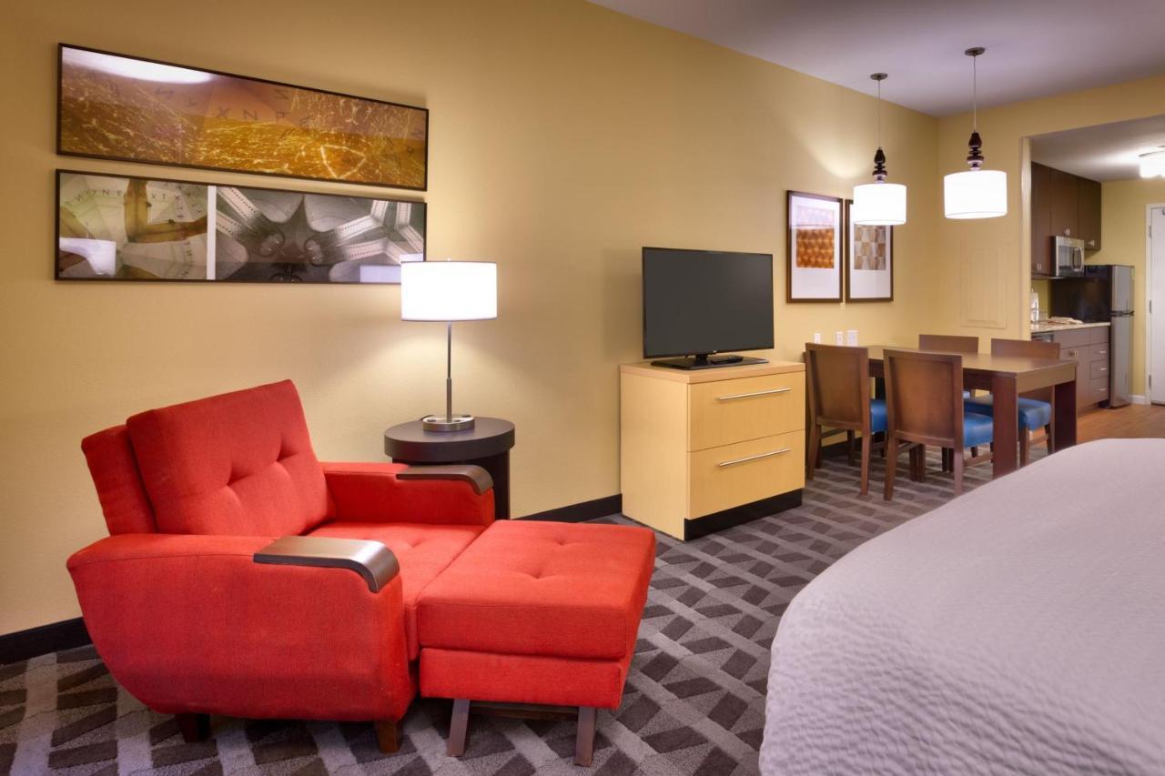 Towneplace Suites By Marriott Dickinson Εξωτερικό φωτογραφία