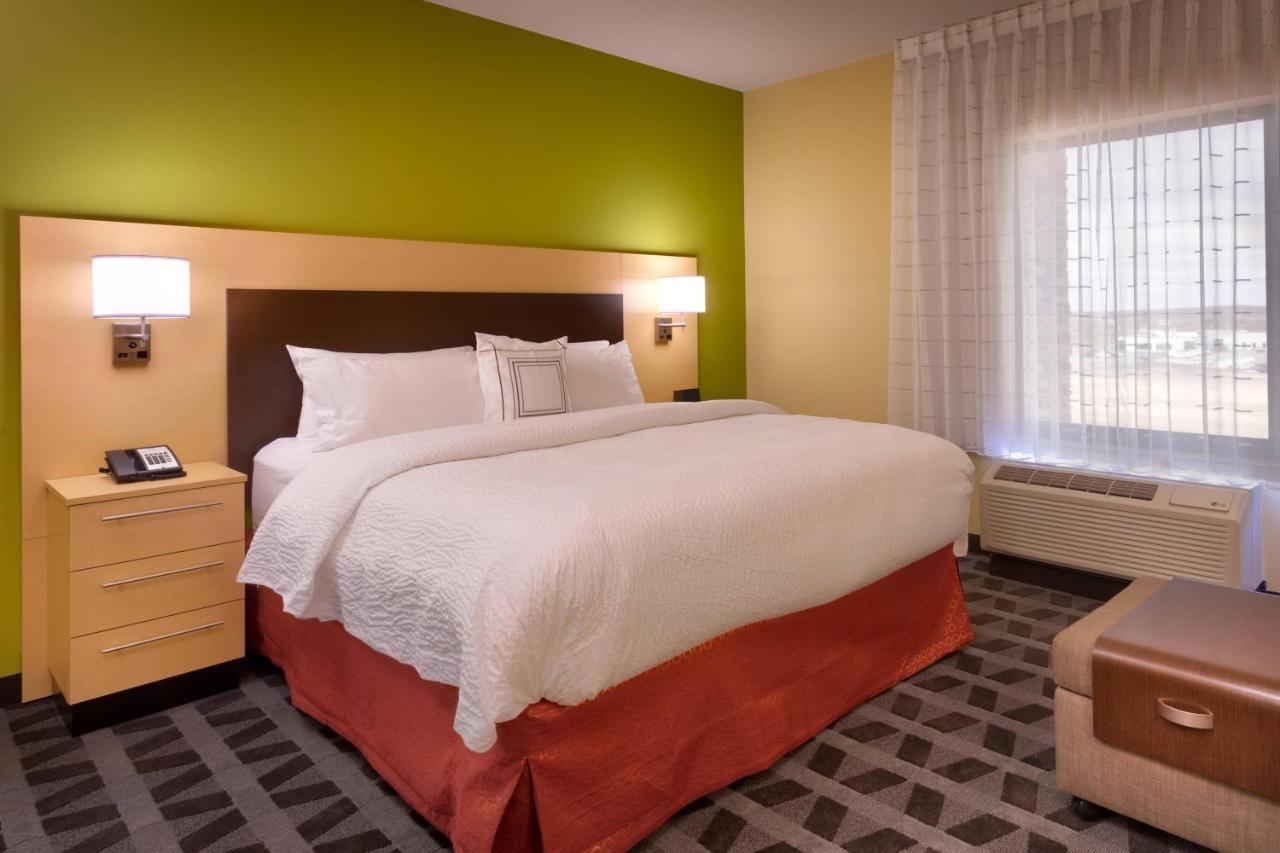 Towneplace Suites By Marriott Dickinson Εξωτερικό φωτογραφία