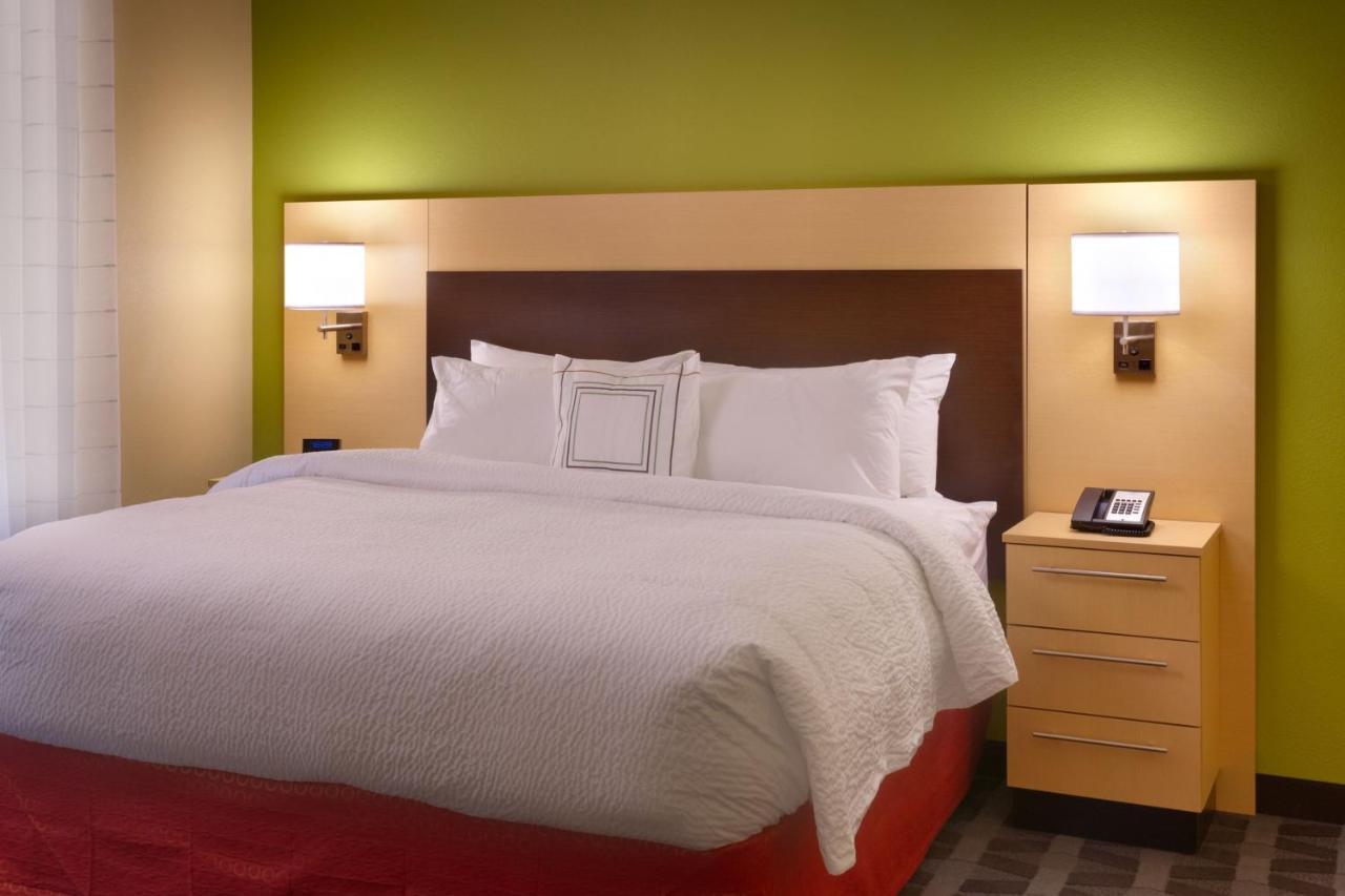 Towneplace Suites By Marriott Dickinson Εξωτερικό φωτογραφία