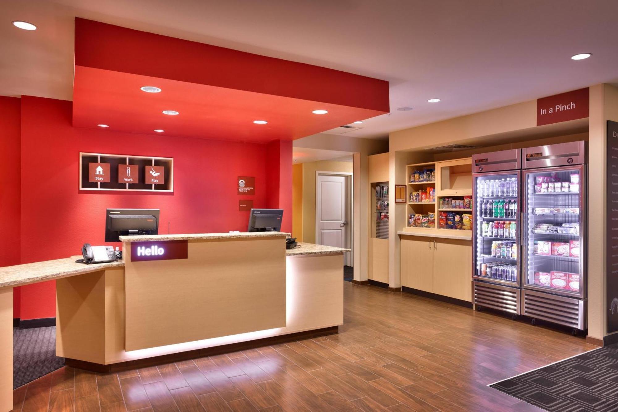 Towneplace Suites By Marriott Dickinson Εξωτερικό φωτογραφία