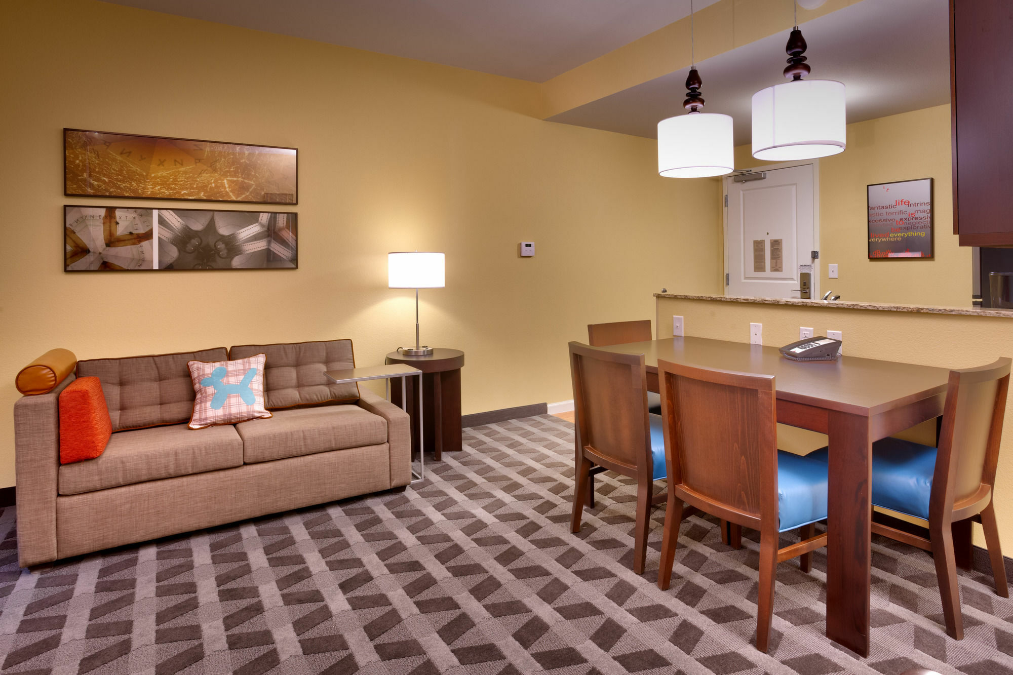 Towneplace Suites By Marriott Dickinson Εξωτερικό φωτογραφία